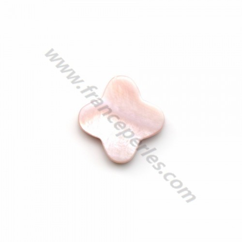 pink shell with Clover 12 mm X 1 pc