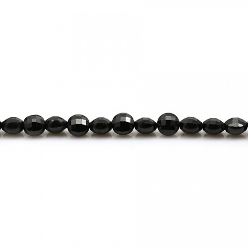 Spinelle noir, de forme ronde plate facetté 4mm x 39cm