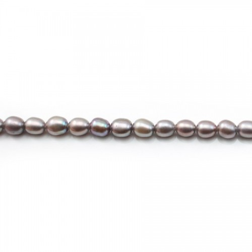 Silvery grey oval freshwater pearls on thread 4.5-5mm x 36cm