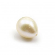 Freshwater cultured pearl, half-perforated, white, oval, 9-10mm x 1pc