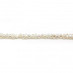 Perlas cultivadas de agua dulce, blancas, ovaladas/irregulares, 2-2,5mm x 35cm