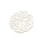 Mother-of-pearl in white color, in the shape of a flower, in size of 18mm x 1pc