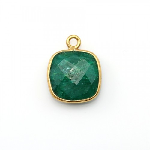 Smaragdfarbener Stein, gefasst auf vergoldetem Silber, facettiertes Kissen 11mm x 1Stk