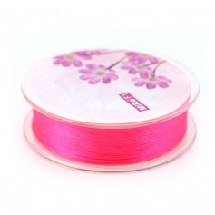 Bright pink polyester thread 0.3 mm x 300m