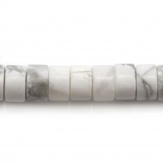 White howlite, in the shape of a roundel, Heishi 2x4.5mm x 39cm