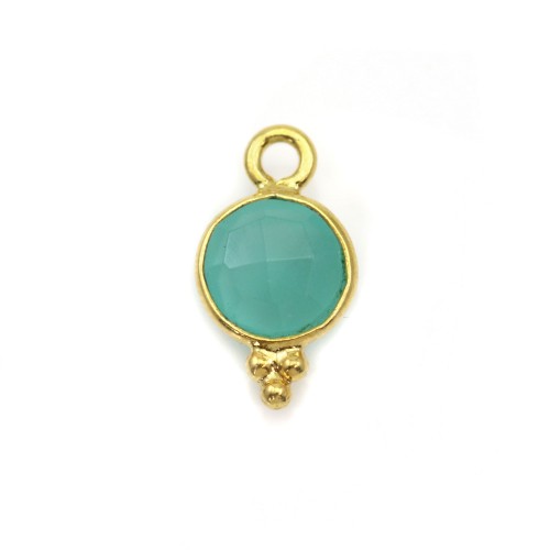 Chalcedony Round Faceted Charm sobre Silver Gilt 7mm x 1pc