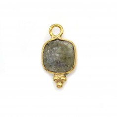 Charm in faceted square Labradorite on golden silver 7mm x 1pc