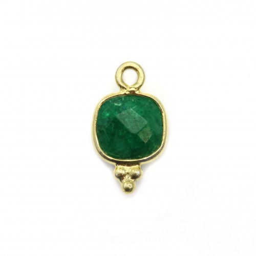 Stein Charm behandelt Farbe Smaragd quadratisch facettiert auf vergoldetem Silber 7x13mm x 1pc