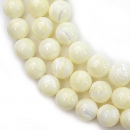 White mother-of-pearl round beads on thread 12mm x 40cm