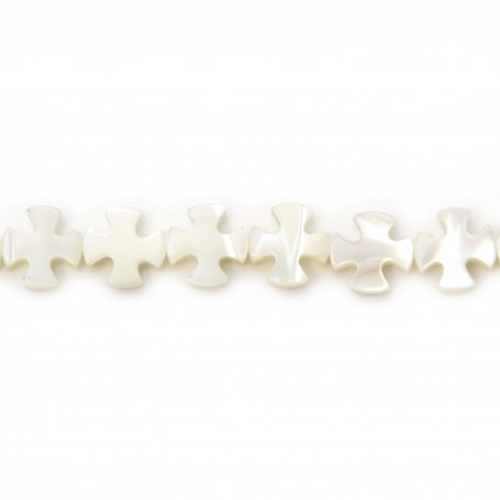 White mother-of-pearl cross 8mm x 4 pcs