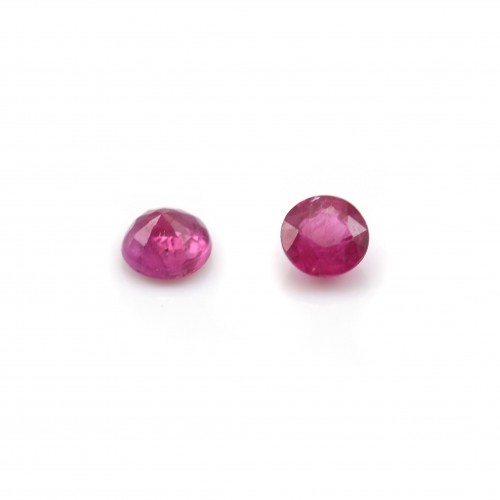 Pink sapphire, round brilliant x 1pc