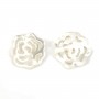 White mother-of-pearl flower with openwork 14mm x 1pc 