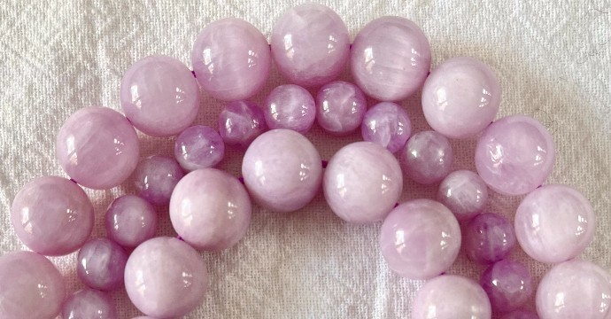 Kunzite: purification, meaning, composition, history and virtues of the stone